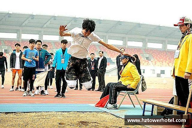 发现ac米兰官方